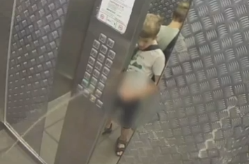 Russian Kid Pisses on Elevator Control Panel And Gets Stuck Russian Kid Pisses on Elevator Control Panel And Gets Stuck
